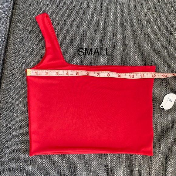 Red Crop Top one shoulder small NWT - Picture 2 of 8